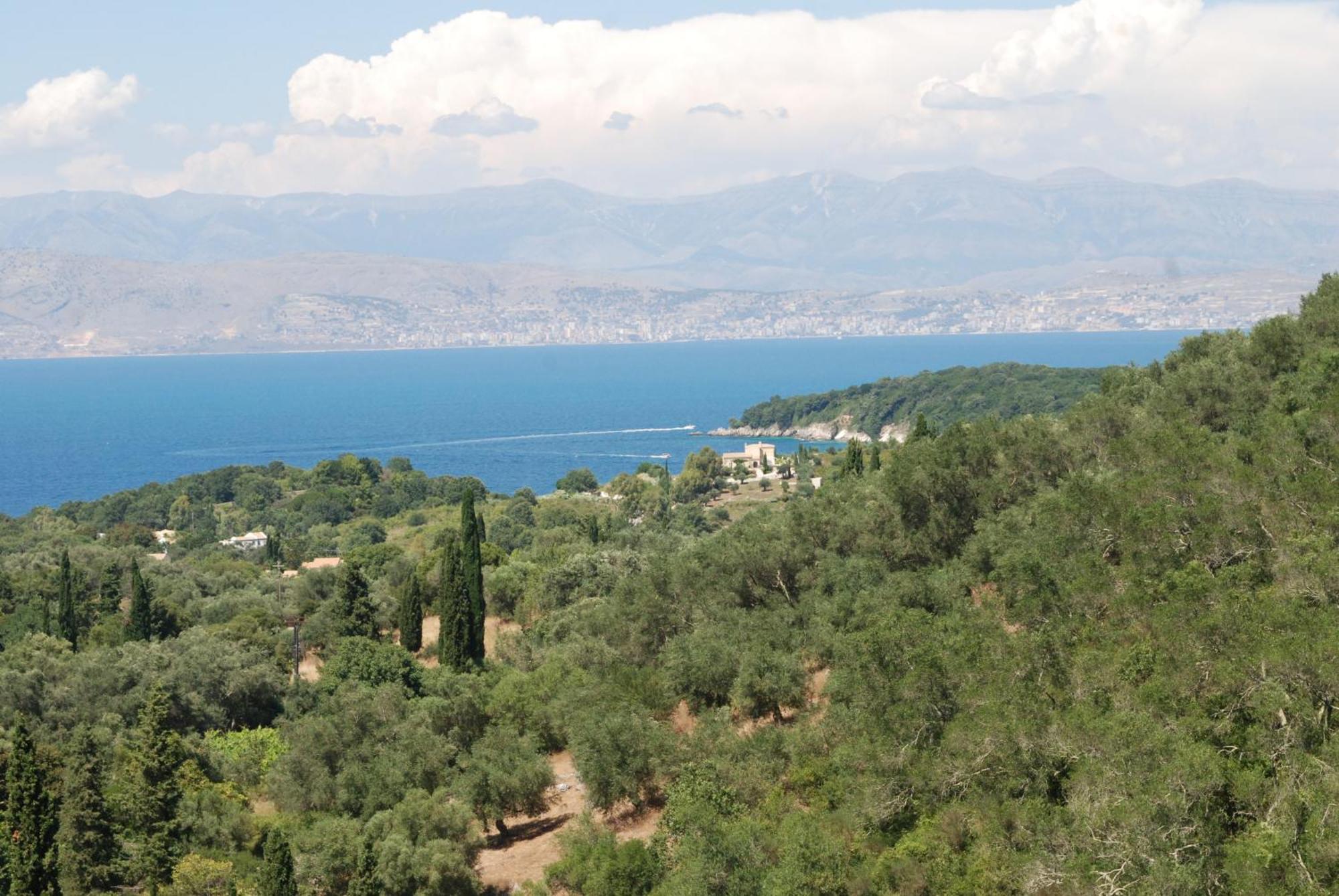Odyssey Villas Kassiopi Bilik gambar